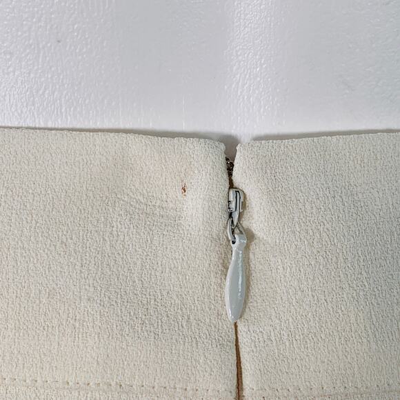 CHANEL Vintage 2003 Size 8 Cream Acetate Blend Ruffled Tulip Below Knee Skirt - Picture 4 of 8